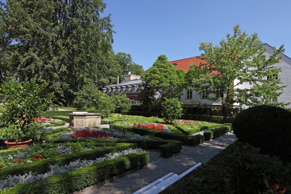 Fotografie: Blumenbeete im Herzogspark