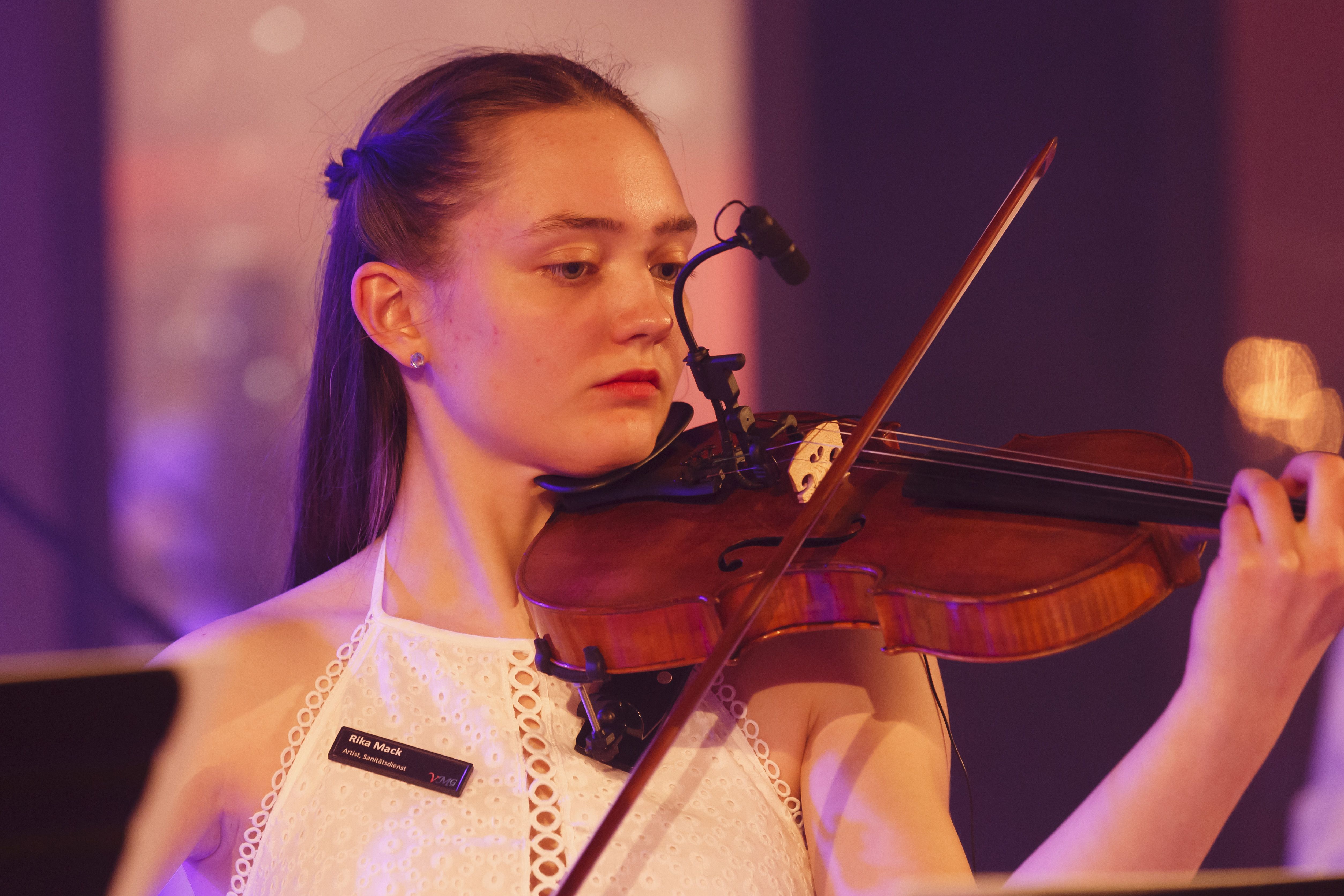 Tanzball Casino Royale Auswahl 15