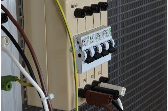 BS1 - Abteilungen - Elektrotechnik