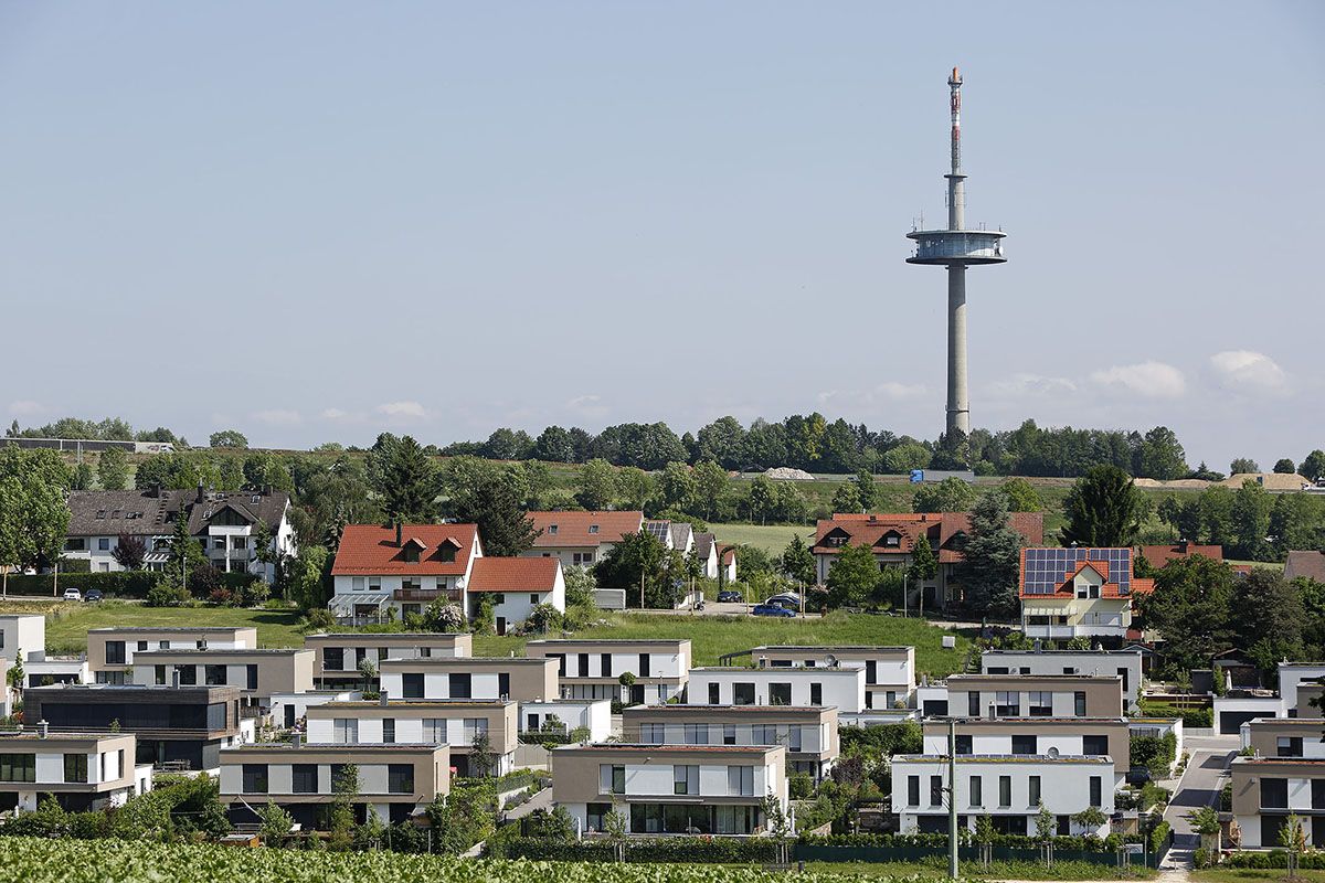 Fotografie -  Blick Richtung Fernsehturm