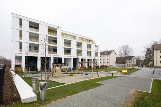 Fotografie: Ein Spielplatz im neuen Quartier in der Otto-Hahn-Straße