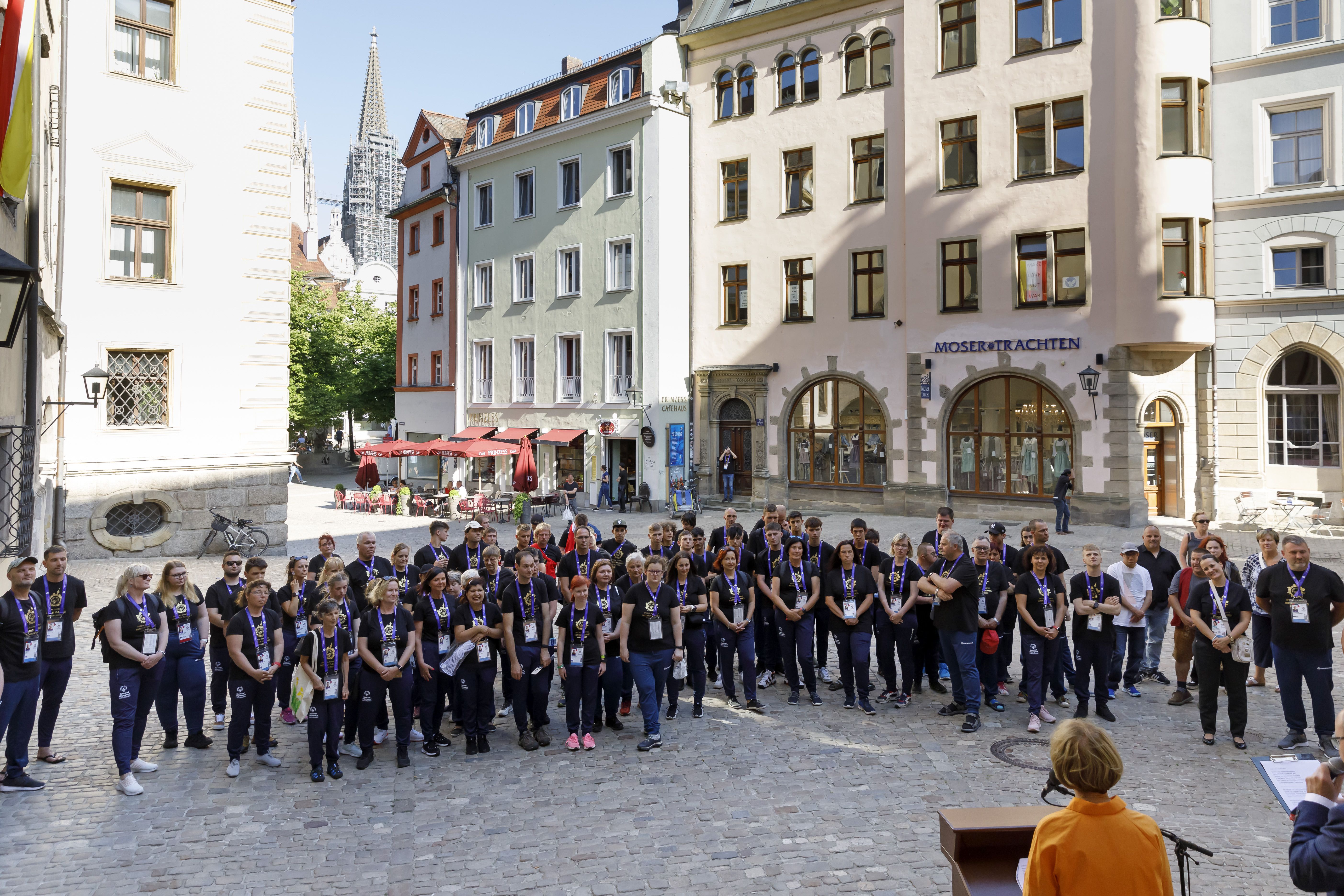 Fotografie: Empfang auf dem Rathausplatz