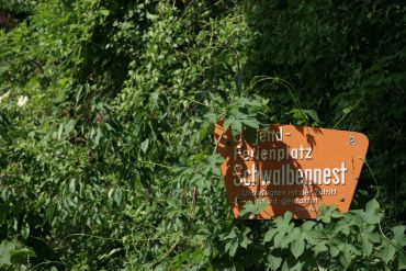 Freizeitstätte Schwalbennest - Schild am Eingang zum Gründstück