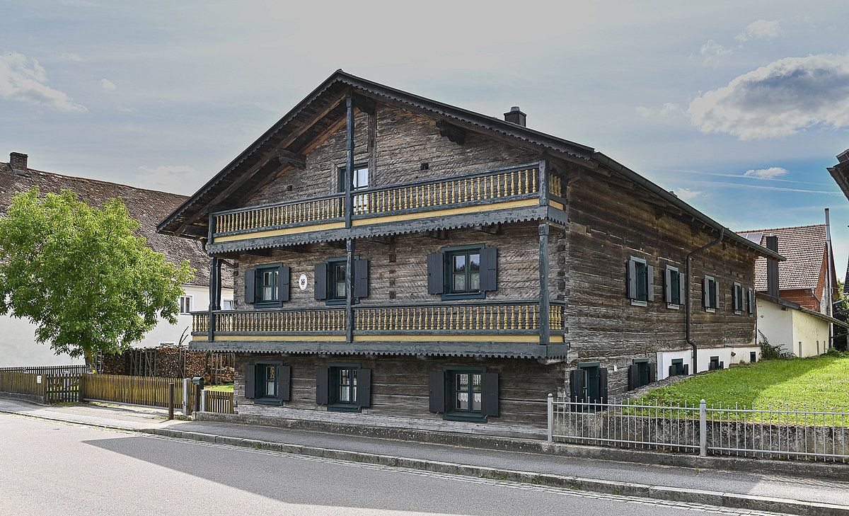 Bauerhaus aus Holz