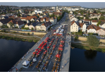 Fotografie: Drohnenaufnahme des Brückenfest in Reinhausen