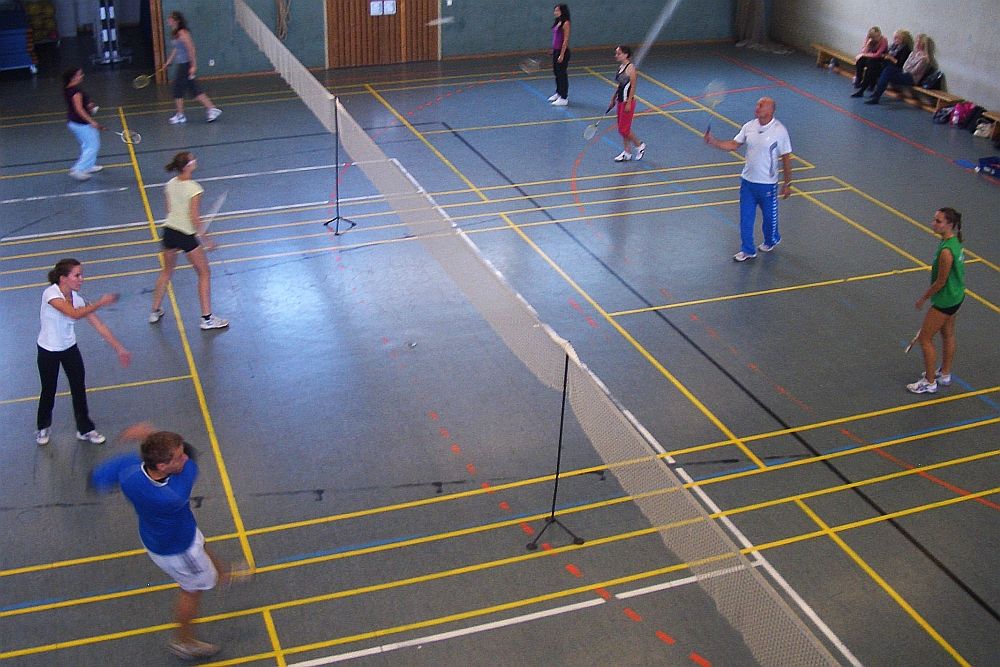 Badminton