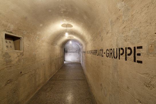 Fotografie: Gang im document Neupfarrplatz