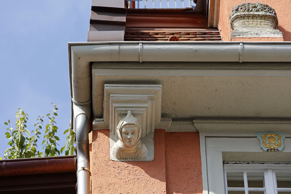 Stadtwissen - Platzmangel - Konsolenmännchen 1