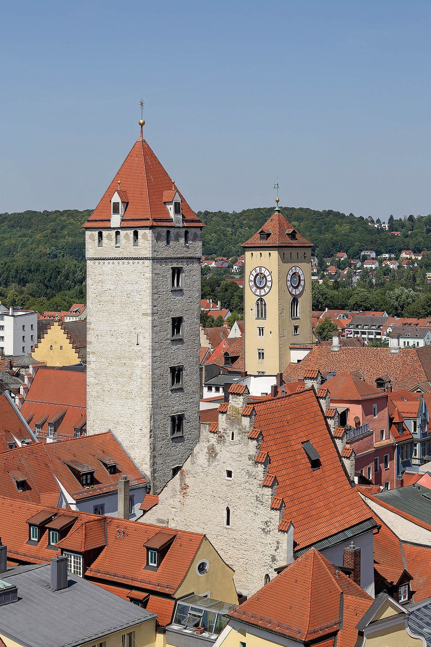 Fotografie: Der Goldene Turm in der Wahlenstraße