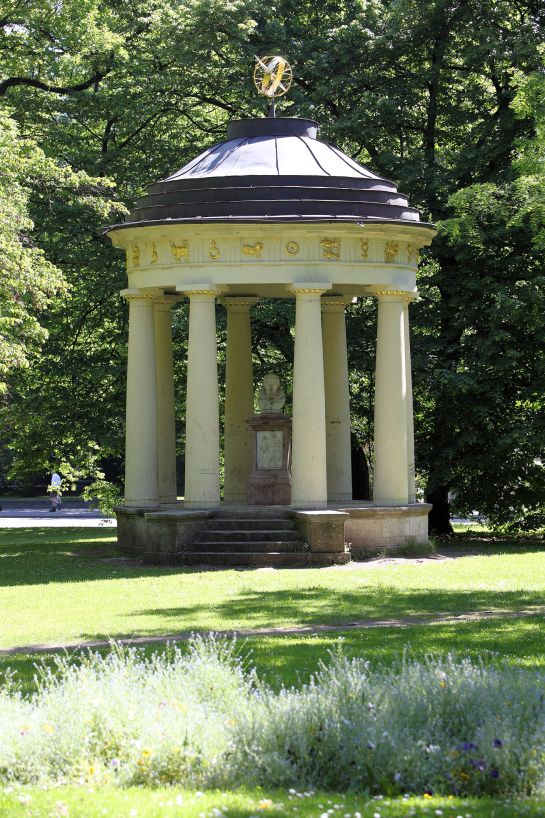 Kepler-Denkmal in der Fürst-Anselm-Allee