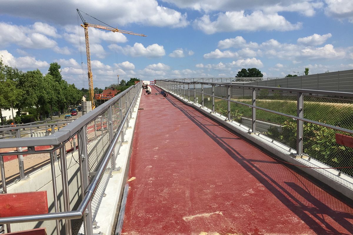 Brückenbau - Geh- und Radwegbrücke Bahnstrecke Regensburg-Weiden/Pilsenallee