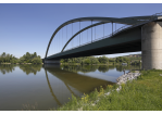 Fotografie: Die Schwabelweiser Brücke ist mit 521 Metern die längste Brücke in Regensburg. 