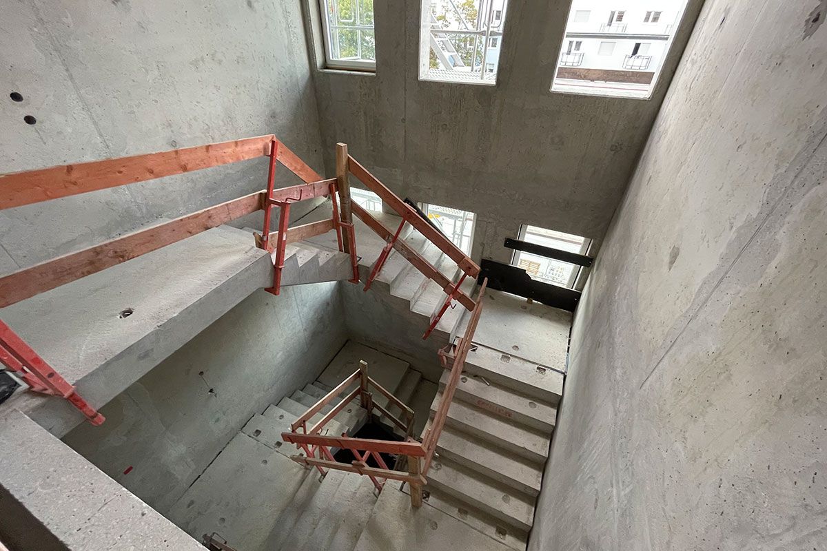 Fotografie - Blick ins Treppenhaus