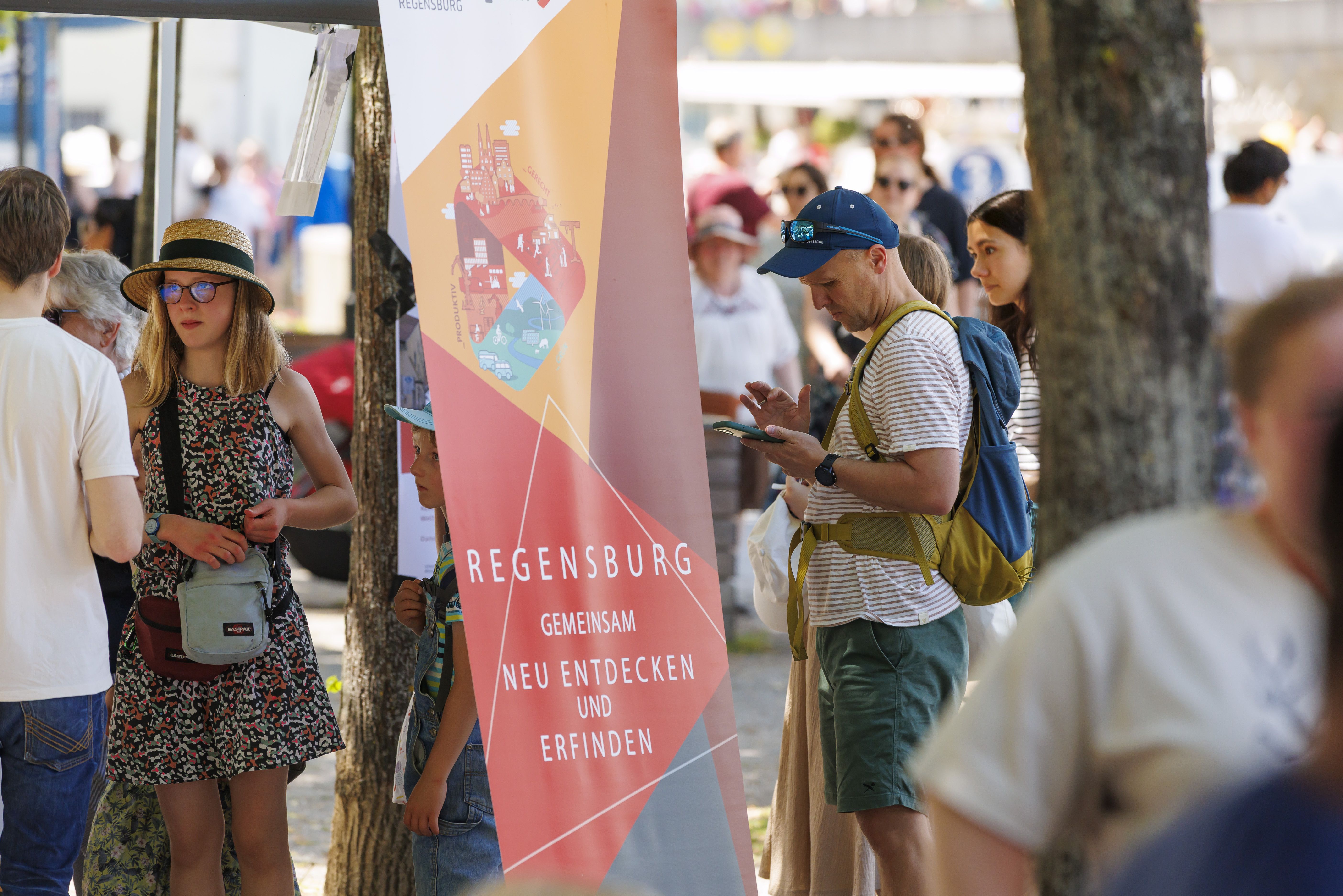 Welterbetag 2025 - Smart City Regensburg stellt die Projekte von R_NEXT vor