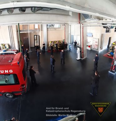 Schutzmaßnahmen gewährleisten, dass die Berufsfeuerwehr auch während der Corona-Krise jederzeit einsatzbereit ist. (C) Stadt Regensburg, Amt für Brand- und Katastrophenschutz, Martin Meißner Trotz Corona bleibt die Einsatzfähigkeit gewährleistet - Schutzmaßnahmen