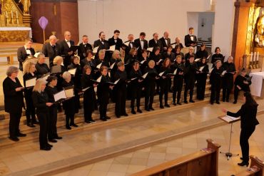 Fotografie – Fotografie – Chor St. Anton auf einer Bühne