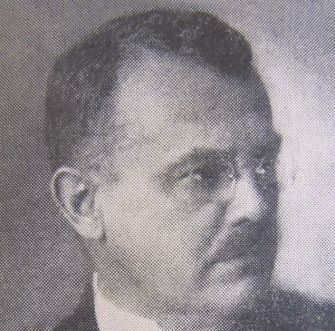 Zu sehen ist die ehemalige Jugendamtsleiterin Frau Hertha Niemeier