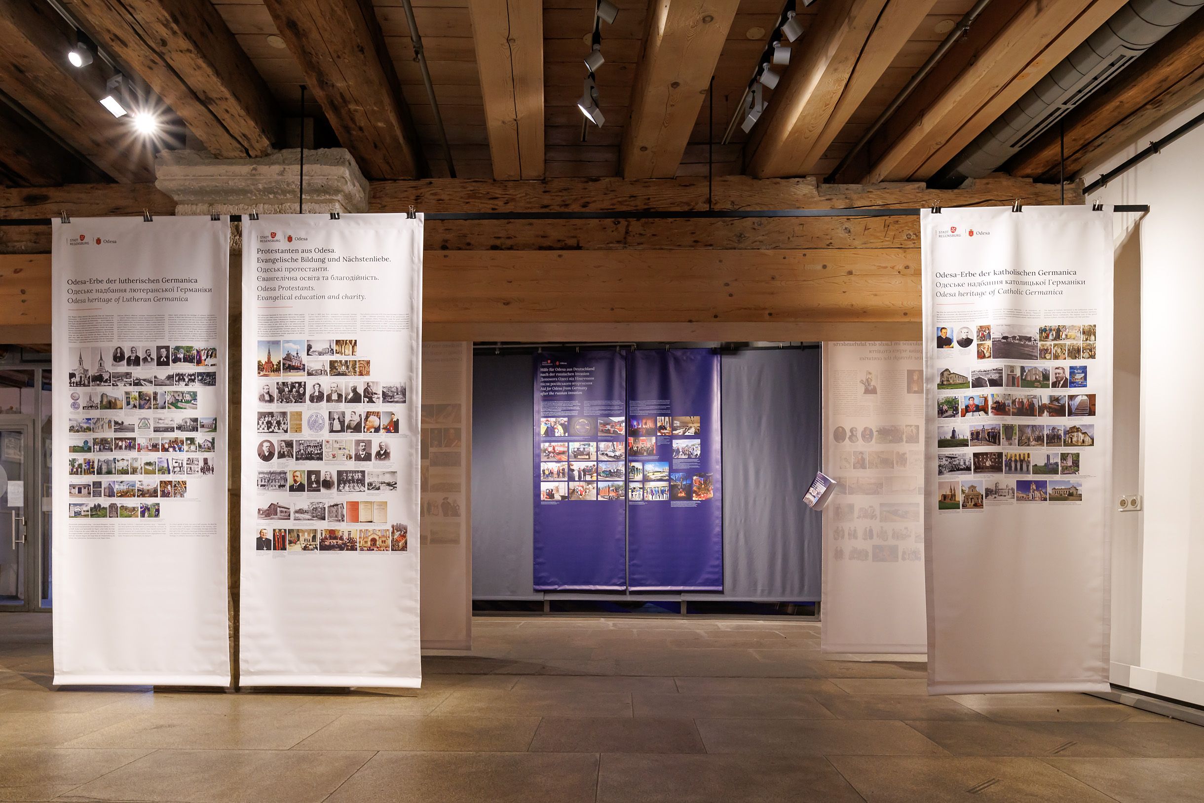 Impressionen der Ausstellungseröffnung „Die historische Heimat der Deutschen in der Ukraine“ im Besucherzentrum Welterbe