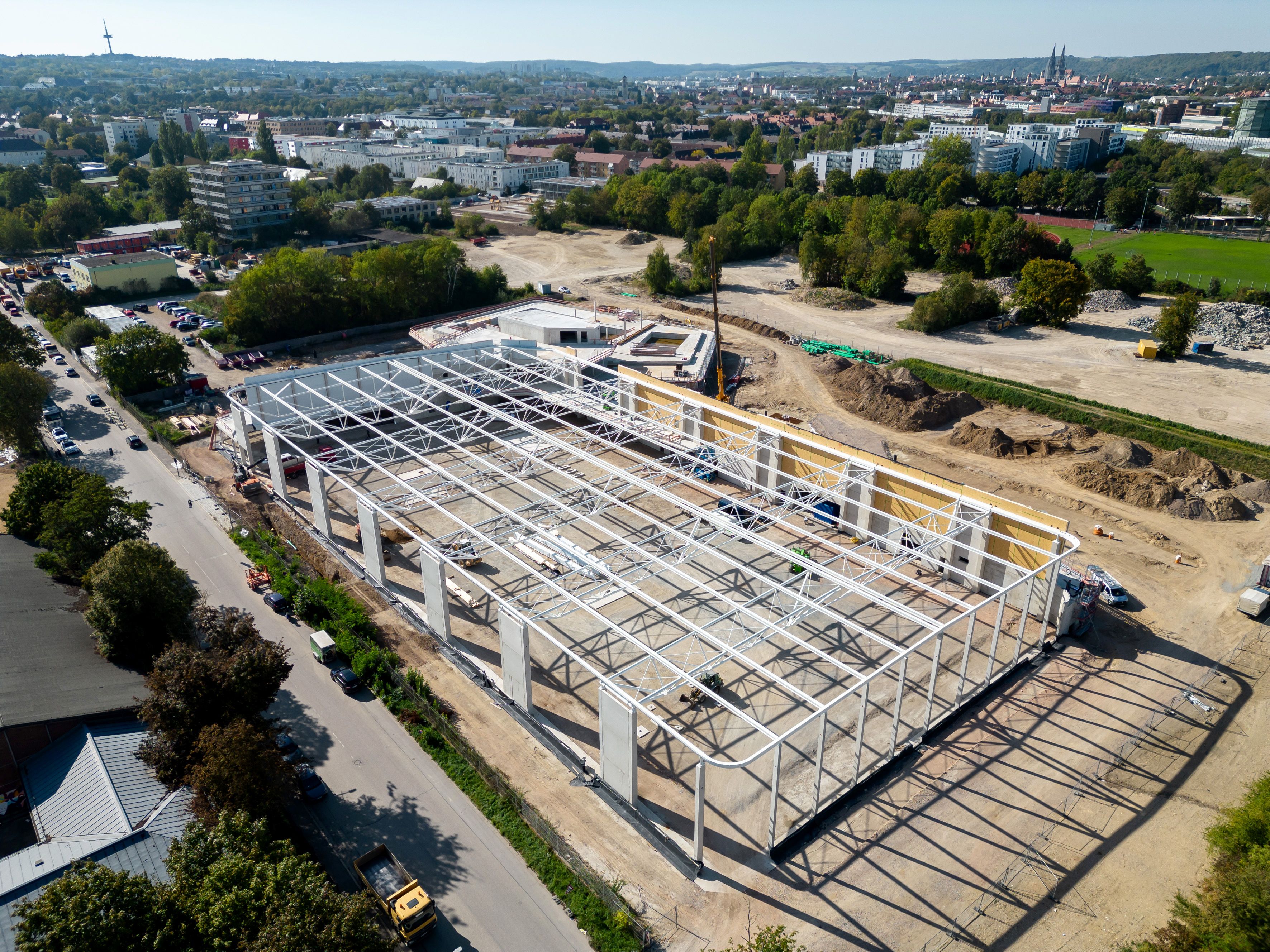 Fotografie: Luftaufnahme des Rohbaus Sportpark Ost