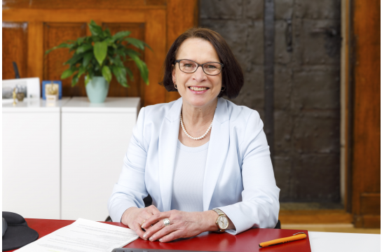 Porträt: Oberbürgermeisterin Gertrud Maltz-Schwarzfischer