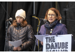Fotografie: Oberbürgermeisterin Gertrud Maltz-Schwarzfischer hält eine Rede. (C) Bilddokumentation Stadt Regensburg