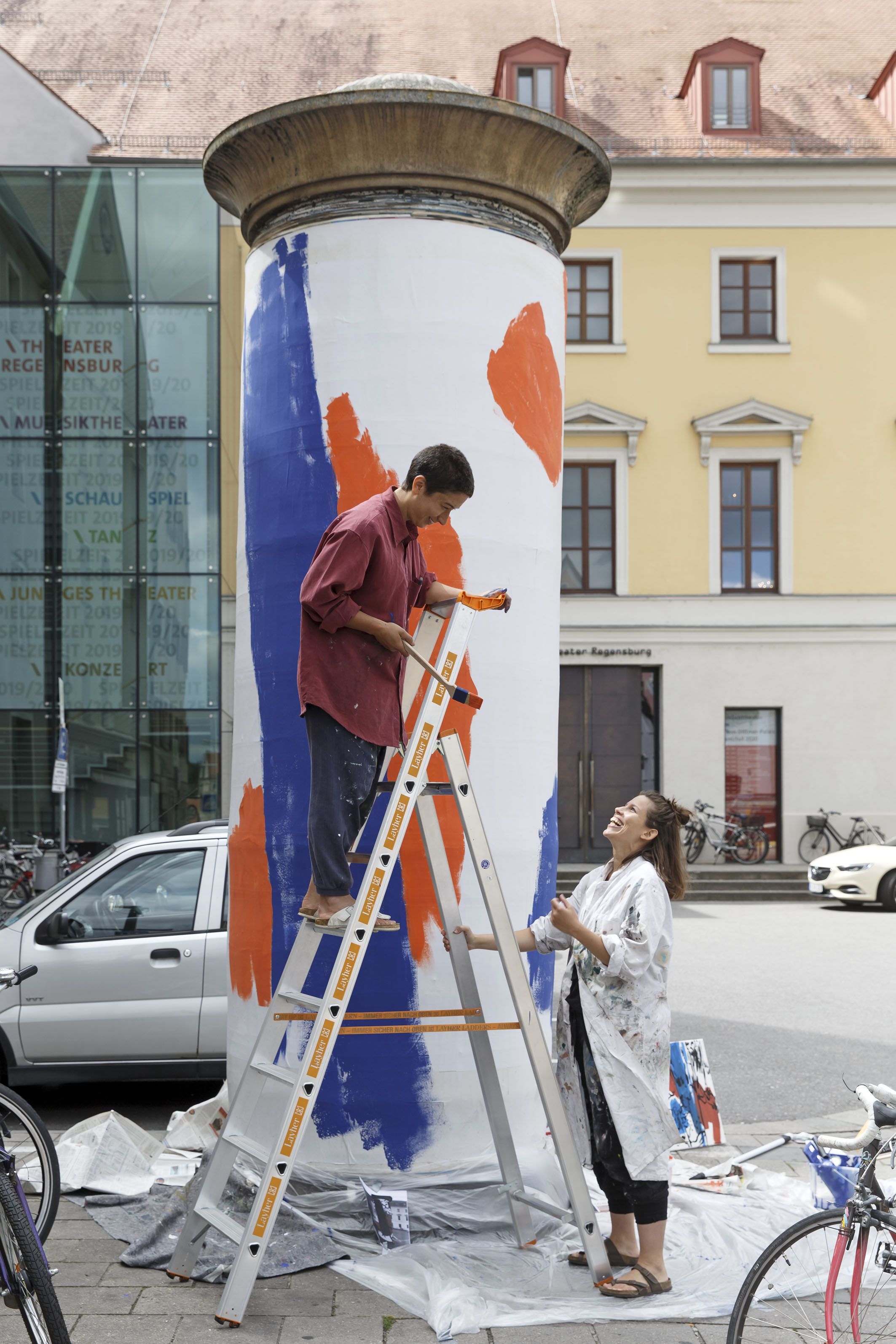 „360°. Kunst an Litfaßsäulen“ am Arnulfsplatz 
