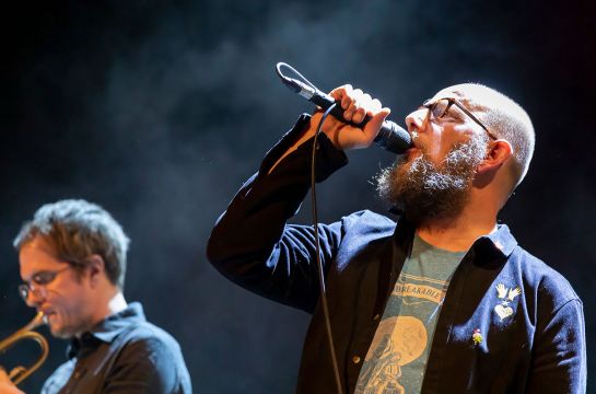 Musiker bei einem Konzert