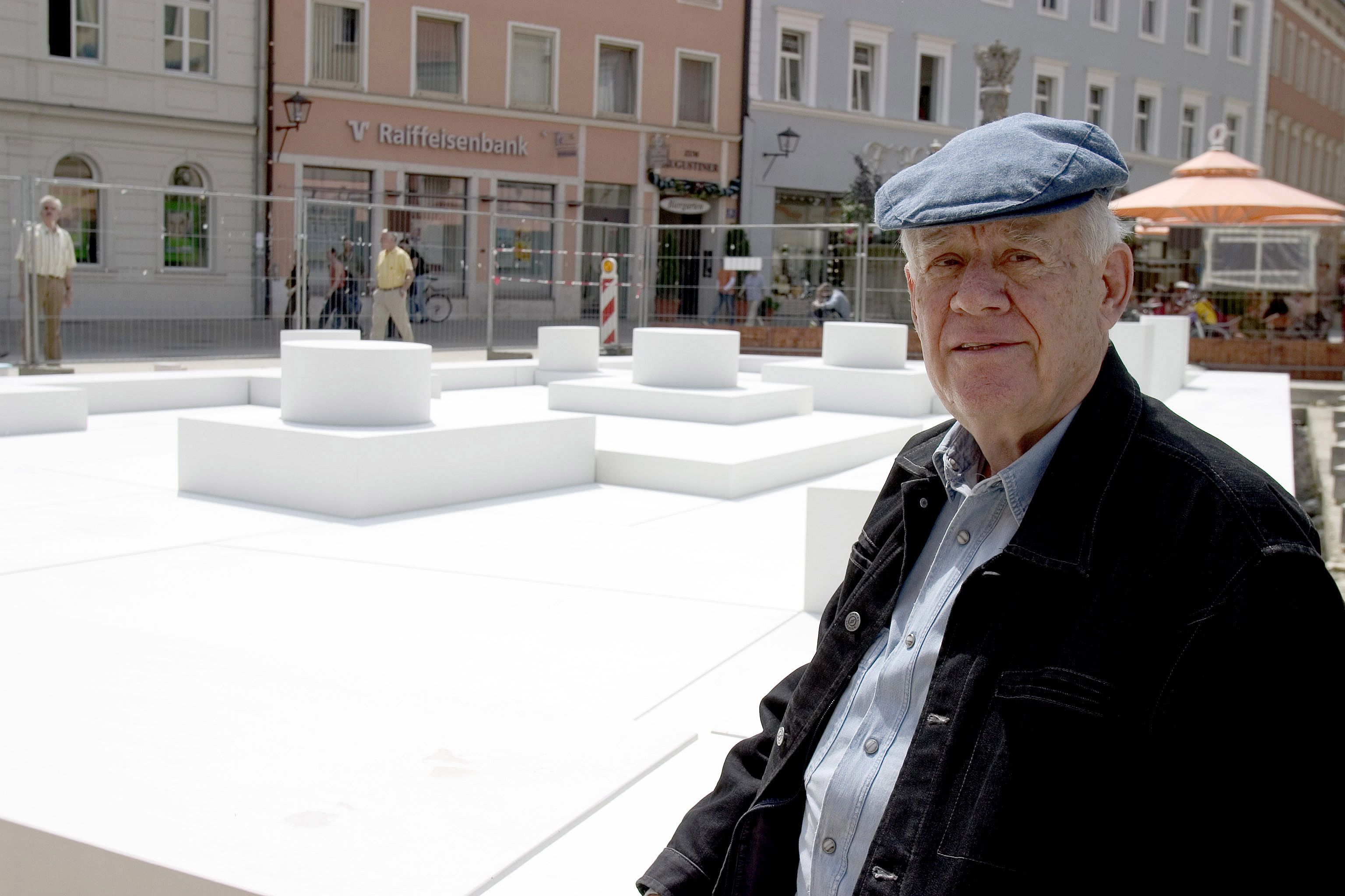 Neupfarrplatz Denkmal "Misrach"4