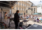 Künstler auf einer Bühne (C) Bilddokumentation Stadt Regensburg