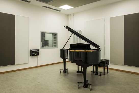 Tonstudio im Haus der Musik - Aufnahmeraum (C) Bernd Schoenfelder 