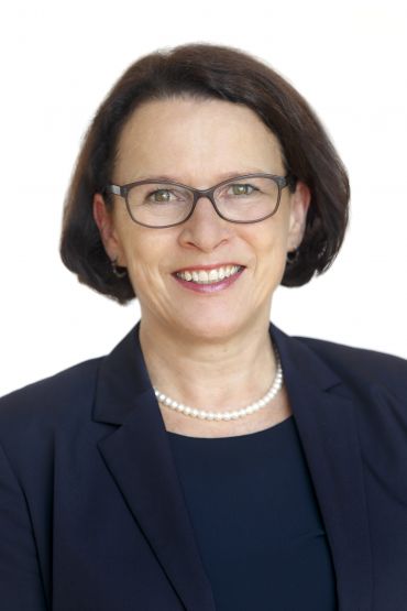 Bürgermeisterin Gertrud Maltz-Schwarzfischer (C) Bilddokumentation Stadt Regensburg Porträt Maltz-Schwarzfischer hoch 2018