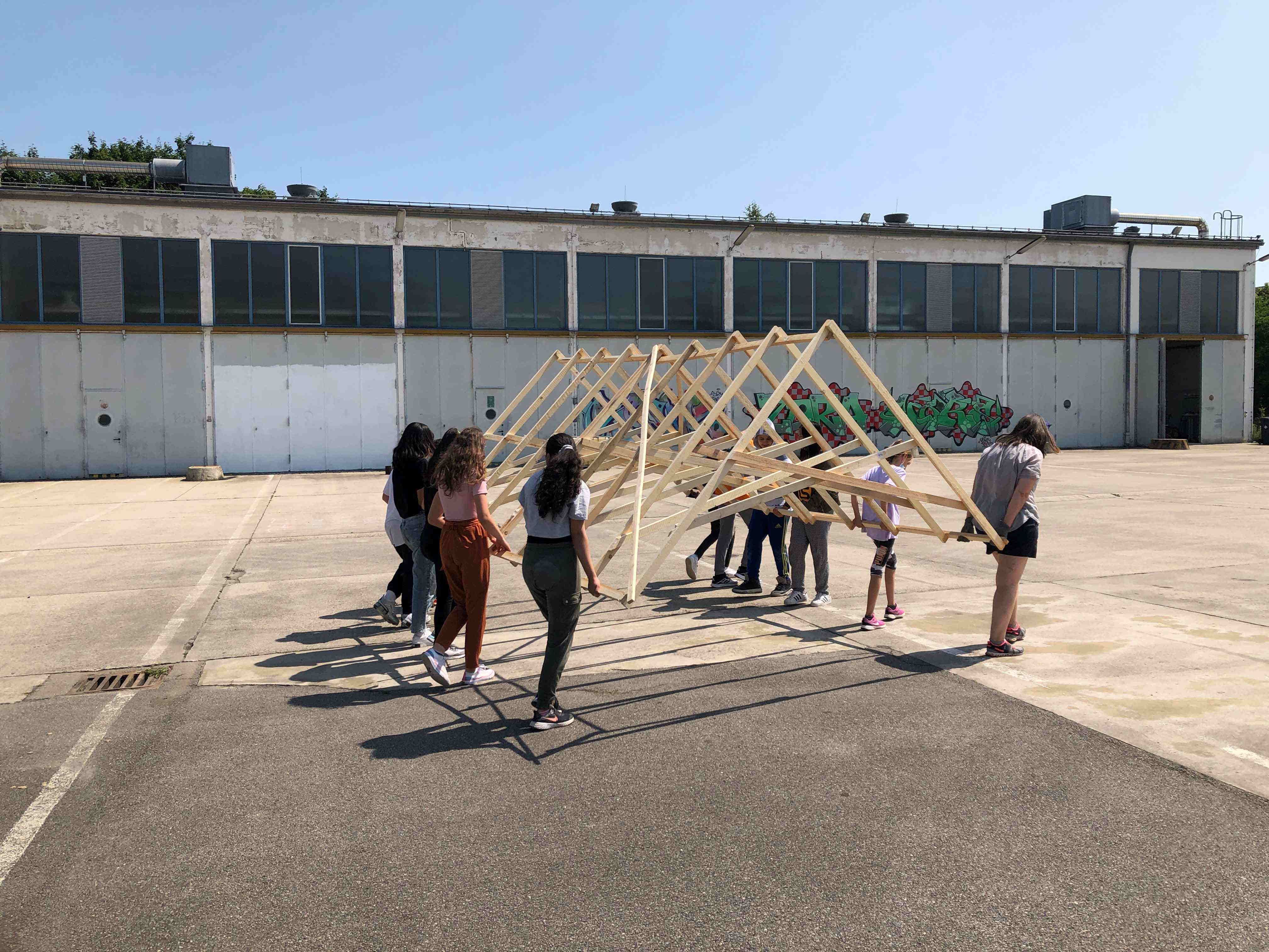 Pestalozzi Mittelschule Bauaktion Dachstuhl Juli 2021