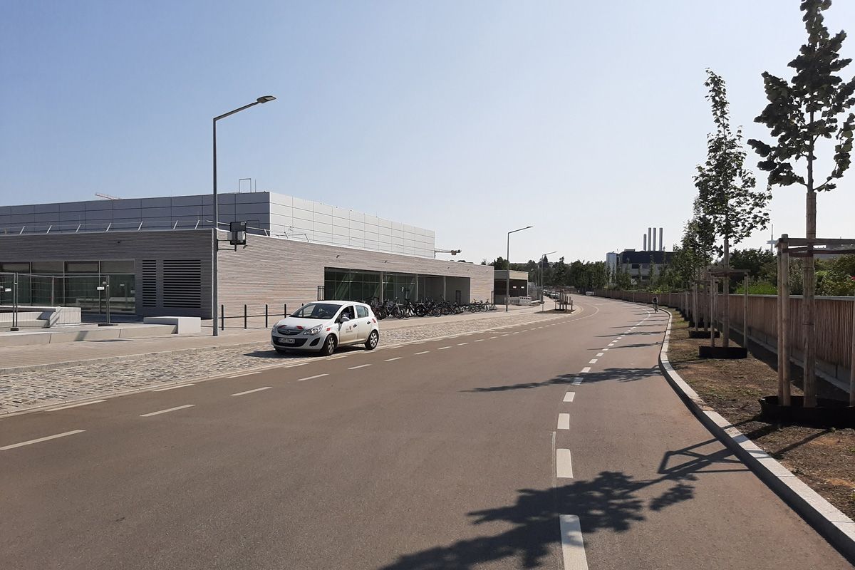 Fotografie - Lessingstraße mit Gebäude