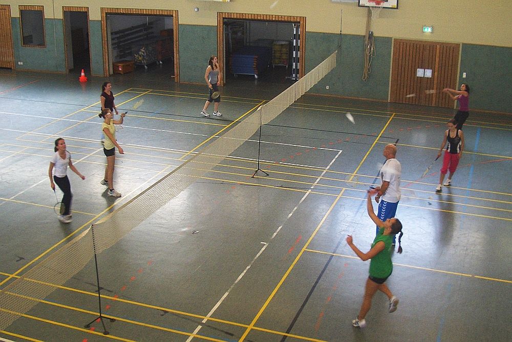 Badminton