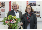 Fotografie: Edgar Schwabenbauer mit Oberbürgermeisterin Gertrud Maltz-Schwarufischer (C) Bilddokumentation Stadt Regensburg 