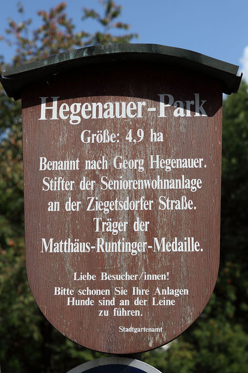 Fotografie - Infotafel zum Hegenauer Park