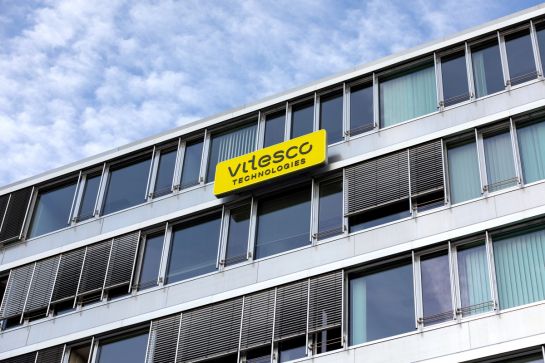Fotografie: Vitesco Technologies GmbH Firmengebäude