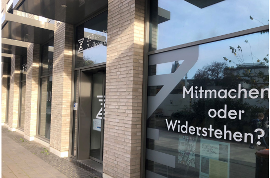  Zentrum Zivilcourage von Außen