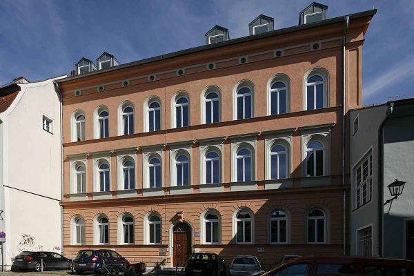 Musische Früherziehung - Gebäude am Schulbergl
