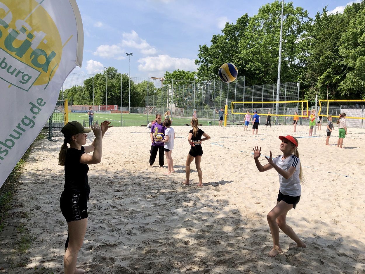Class of 22 Beach Volleyball_2