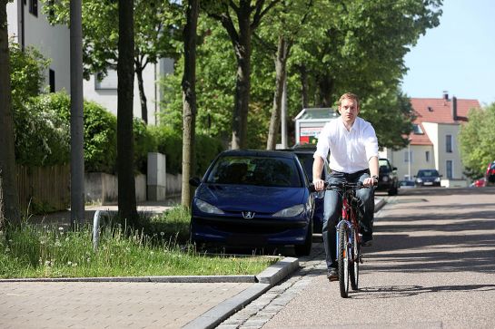 Auch wenn ein Radweg vorhanden ist: Manchmal ist es sicherer, die Straße zu benutzen (C) Bilddokumentation Stadt Regensburg