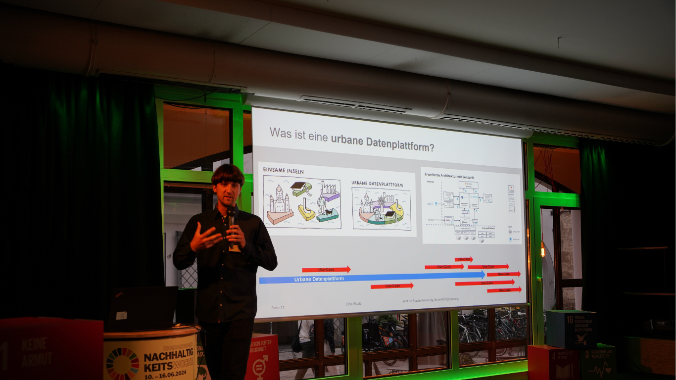 Emir erklärt, was eine urbane Datenplattform ist.
