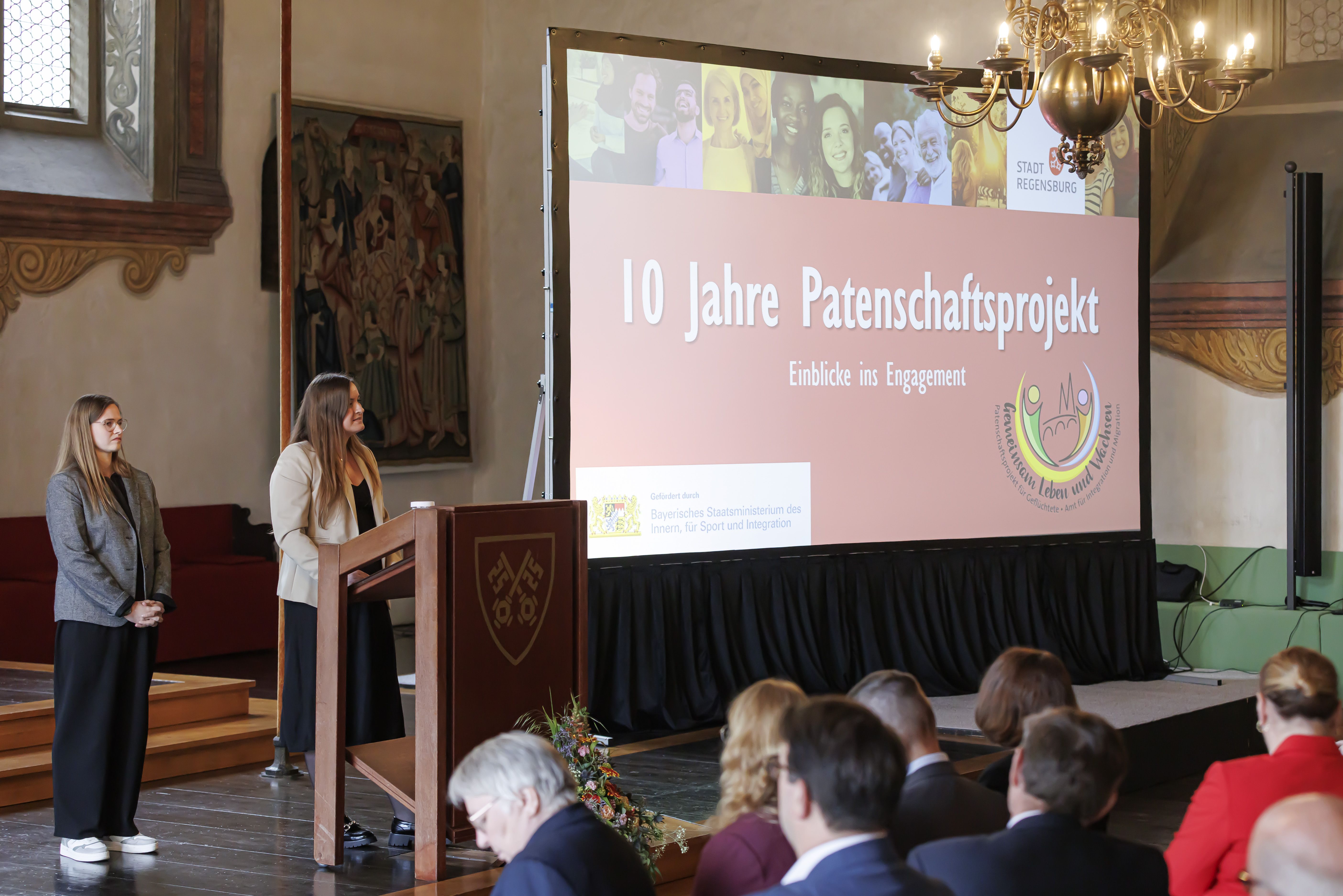 Fotografie – Patenschaftsprojekt vorgestellt von den Integrationslotsinnen Iris Wittmann und Nadine Sandner-Neumann