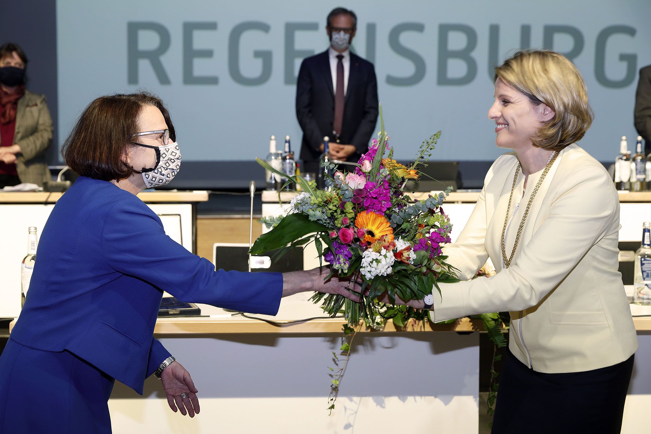 OB Maltz-Schwarzfischer mit der neuen Bürgermeisterin Dr. Astrid Freudenstein