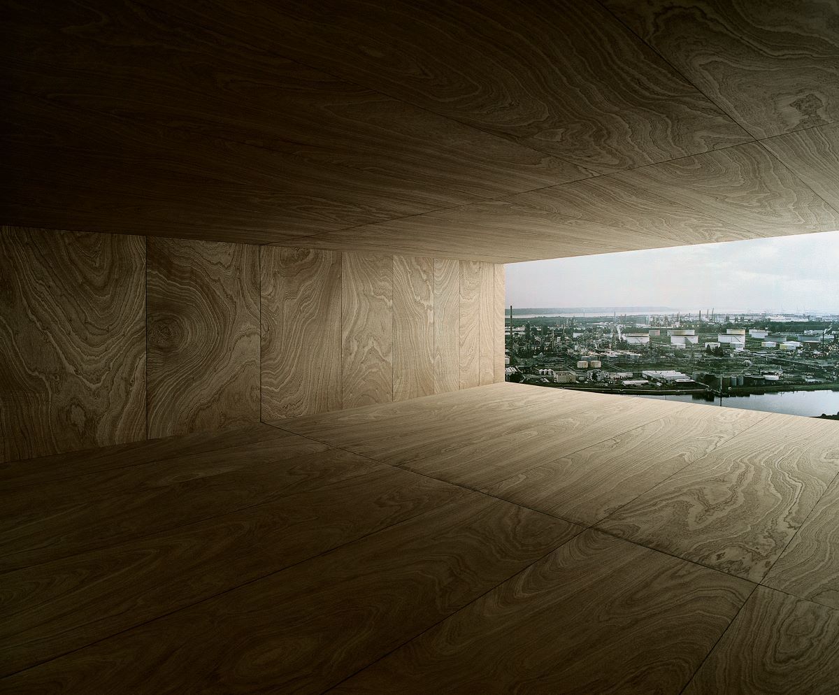 Fotografie: Blick aus einer Holzbox auf die Stadt