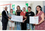 Ökoschulprogramm Preisverleihung 2023 - 2. Platz staatliche FOBOS, Preisverleihung an Frau Baselau © Bilddokumentation Stadt Regensburg