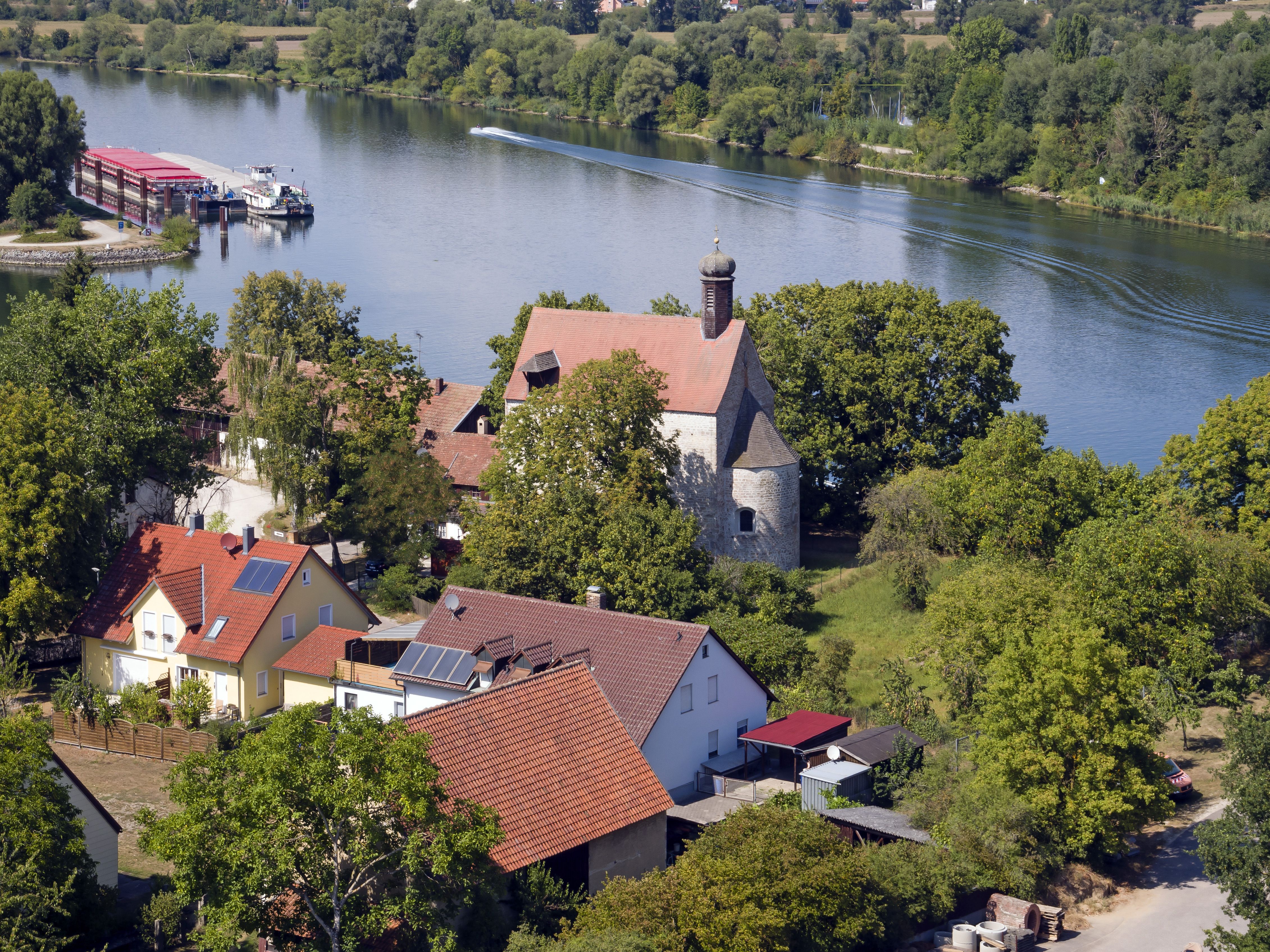 Fotografie: Kreuzhofkapelle an der Donau