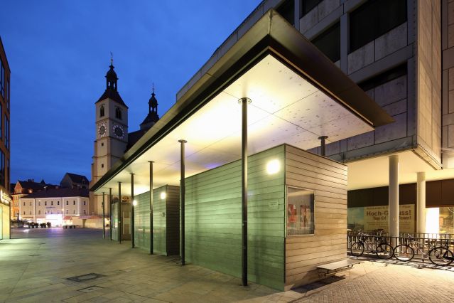 Fotografie - Toilettenanlage am Neupfarrplatz
