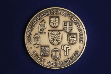 Medaillen und Auszeichnungen - Städtepartnerschaftsmedaille
