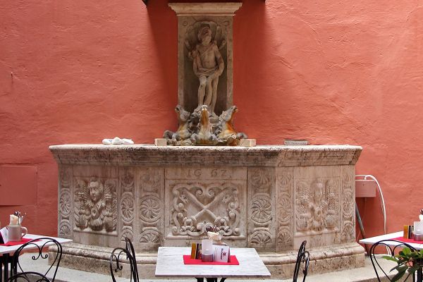 Neptunbrunnen (c) Stadt Regensburg, Hana Bejlková